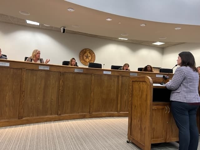 Leander City Council parks any changes to carport ordinance