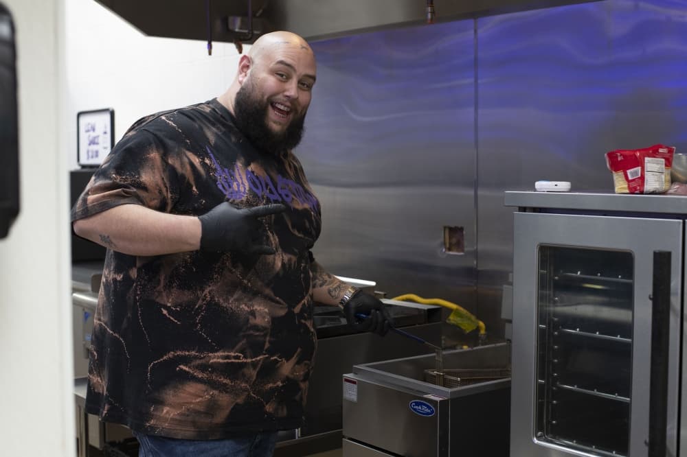 Angel Trinidad Gonzalez opened the first Gordo Niños location in April 2021.