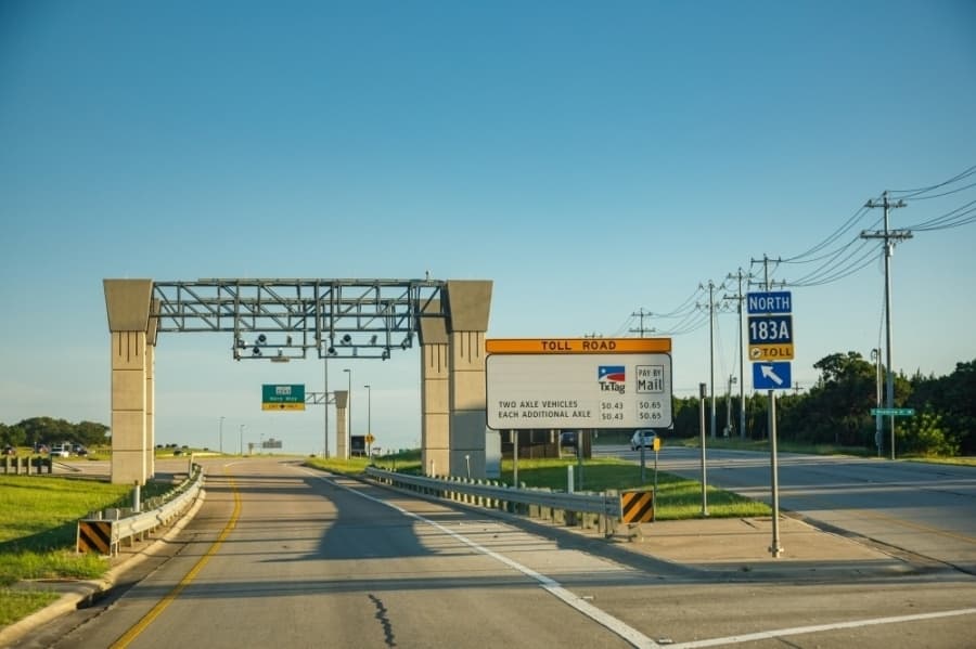 Work on Phase 3 of 183A Toll project progresses north of Leander