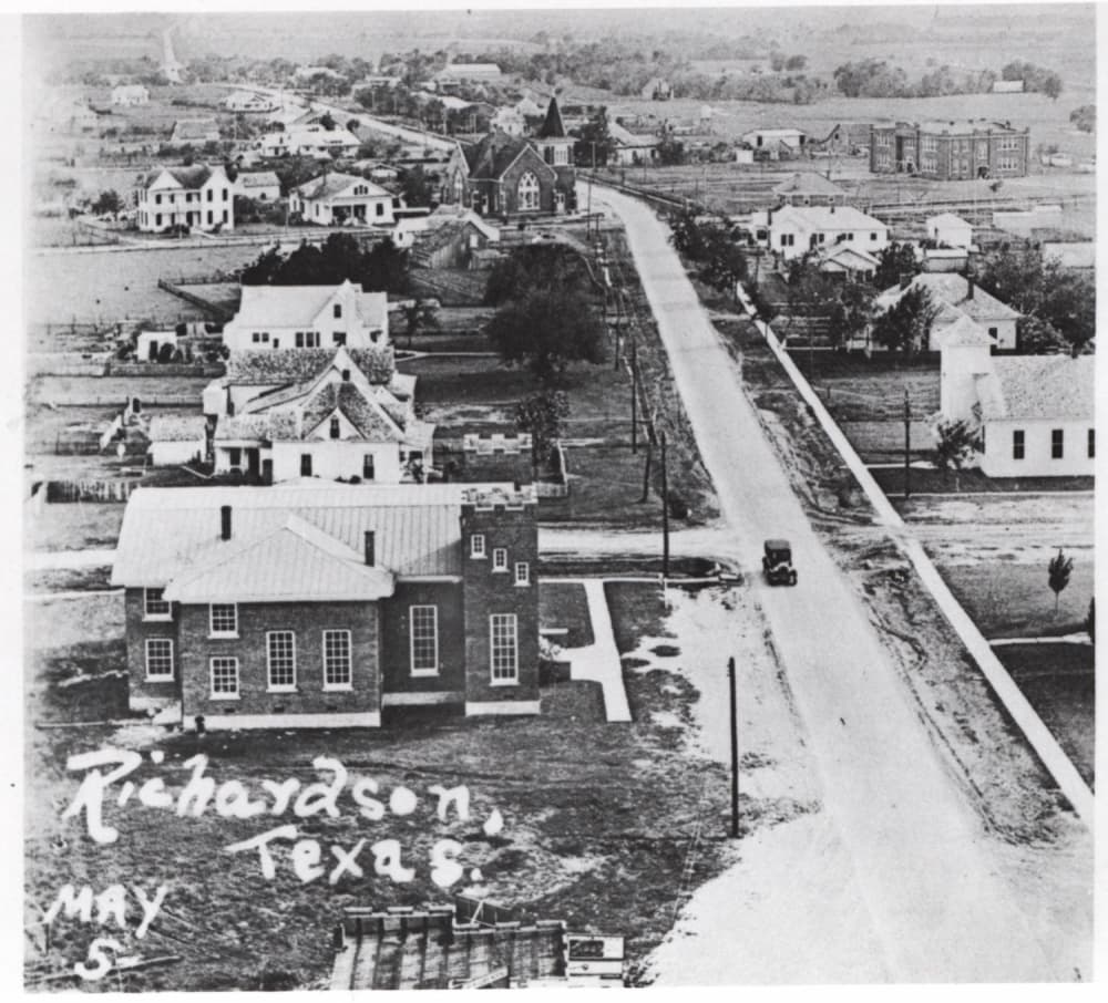 This photo shows Greenville Avenue in 1927. (Courtesy city of Richardson)