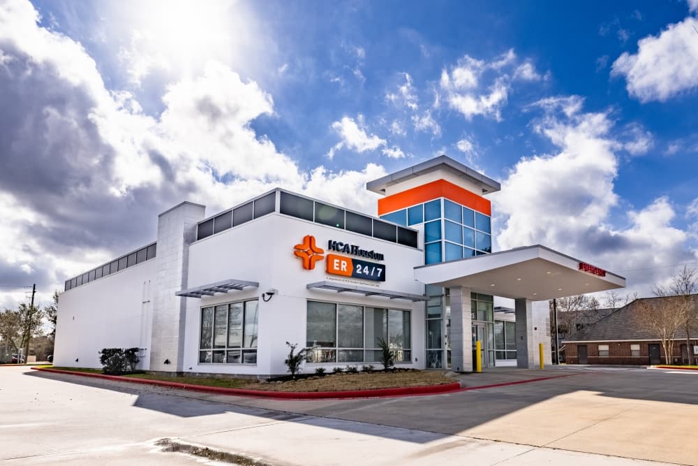 Houston-based health care company opens new emergency room in Friendswood