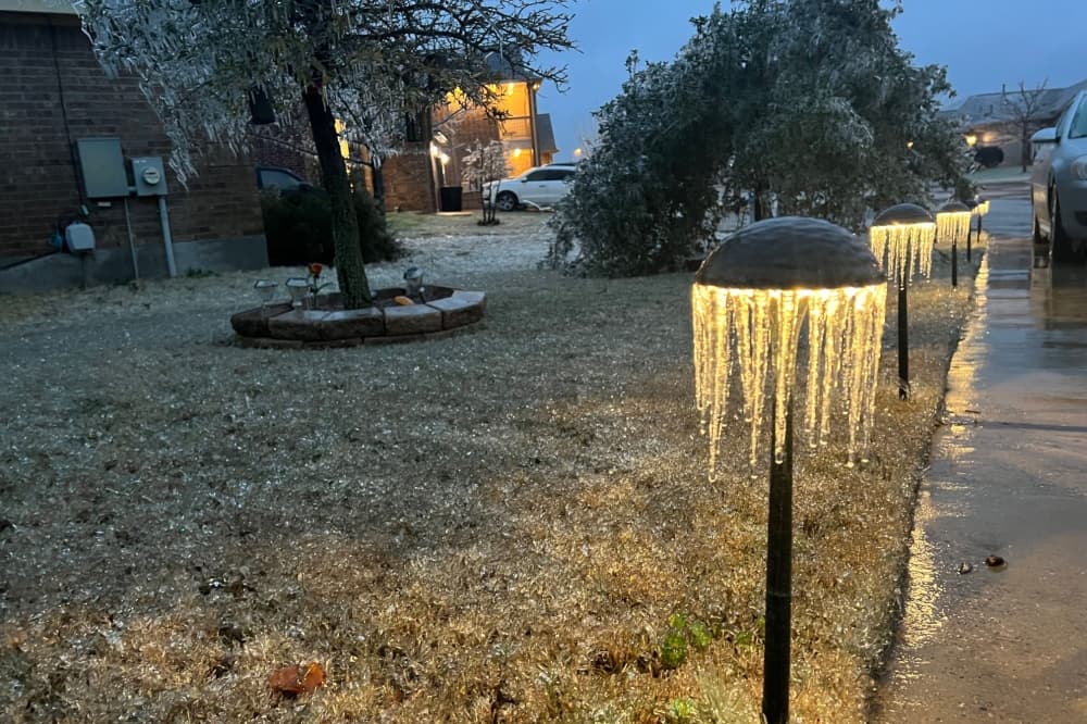 City governments near Lake Travis closed Feb. 1; power outages continue
