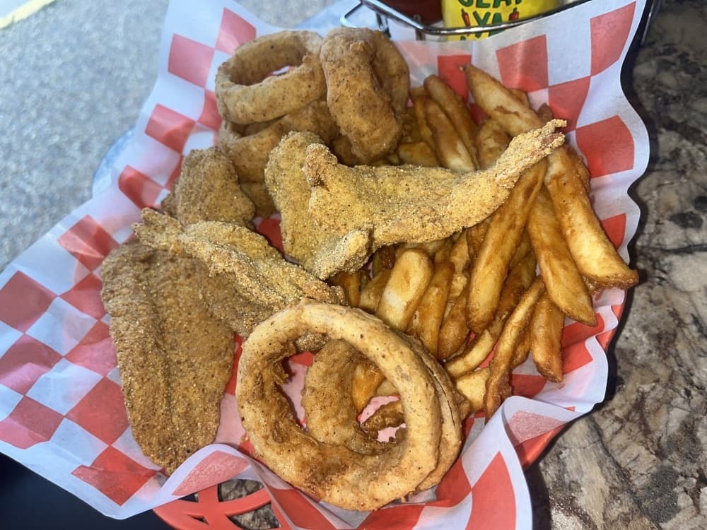 Bubba T’s Cajun Kitchen offers a taste of Cajun and Creole