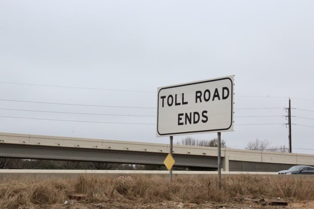 Harris County commissioners authorize 10% toll road rate reduction, free EZ tag program