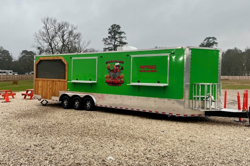 HotTailz Crawfish N’ Seafood celebrates Feb. 11 grand opening in Porter