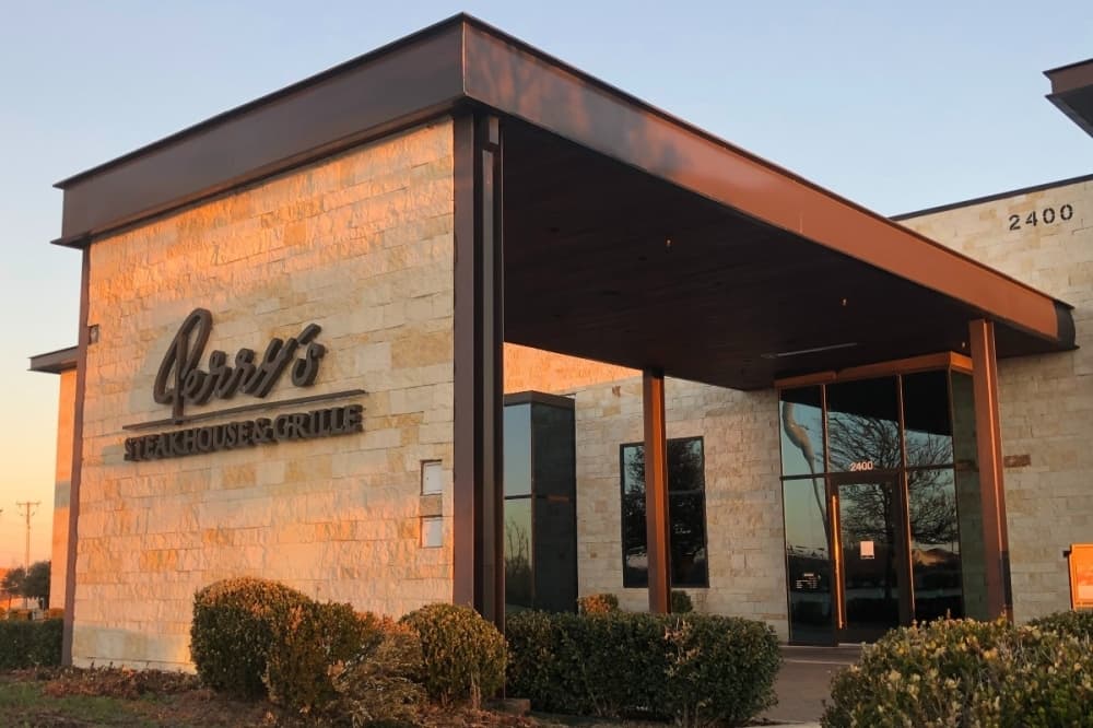 Perry's Steakhouse and Grille celebrates 5th anniversary in Grapevine