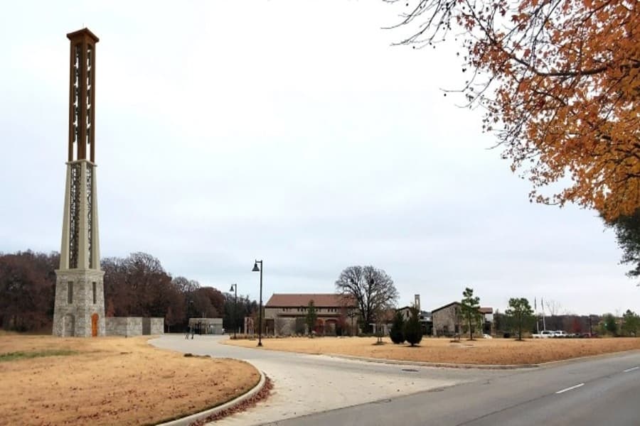 Westlake hears from residents on proposed cell tower
