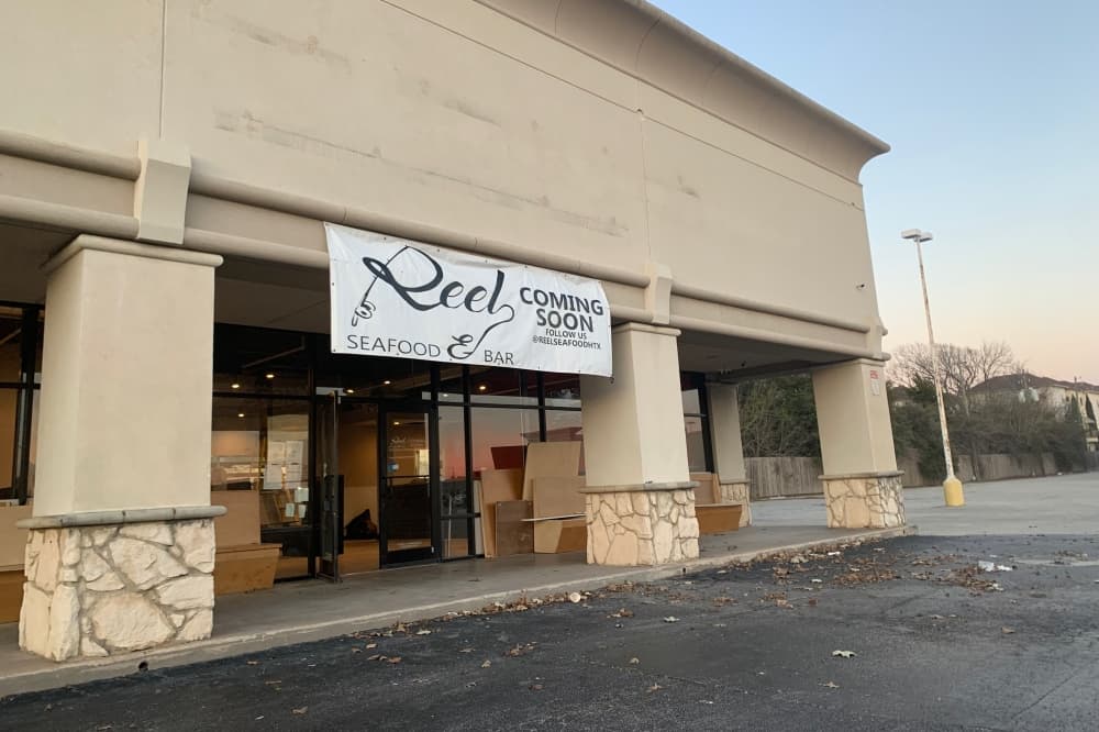 Reel Seafood and Bar plotting relocation to former location of Tea + Victory