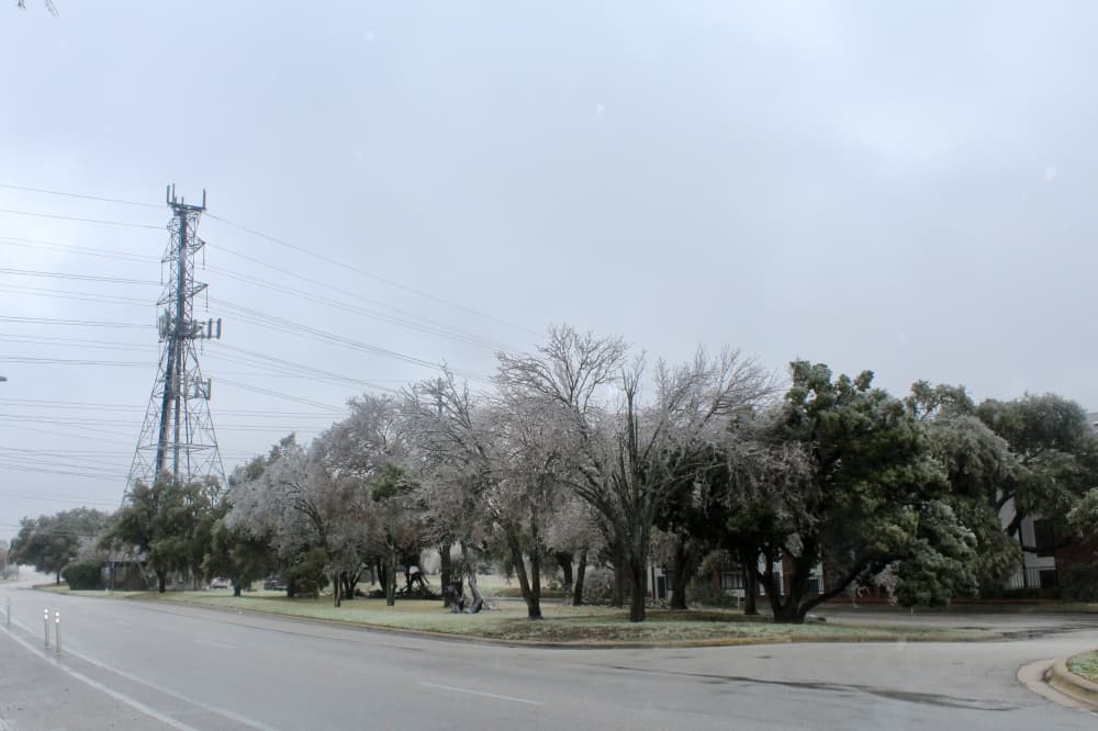 Gov. Abbott issues disaster declaration for seven counties impacted by winter storm