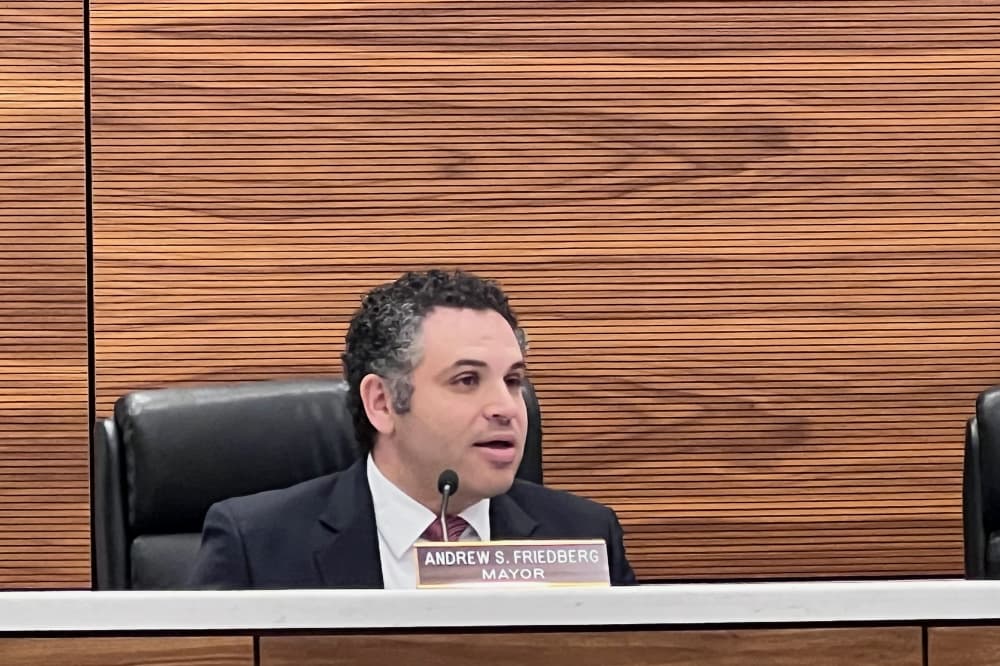 Bellaire mayor sees 'forward progress' into 2023 with new city manager as a key factor