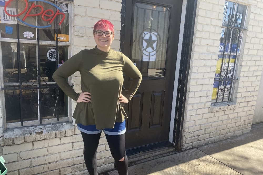 Pflugerville indie book store The Book Burrow to operate inside Three Legged Goat wine bar