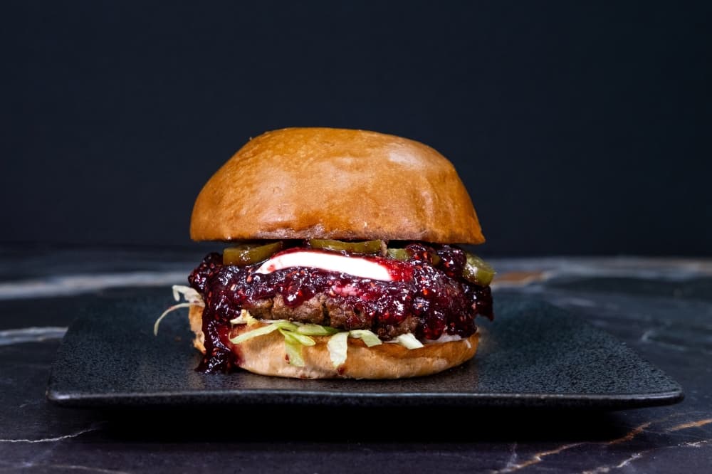Pop Top Burgers & Gyros seeks to bring 'eighth wonder' to Sugar Land