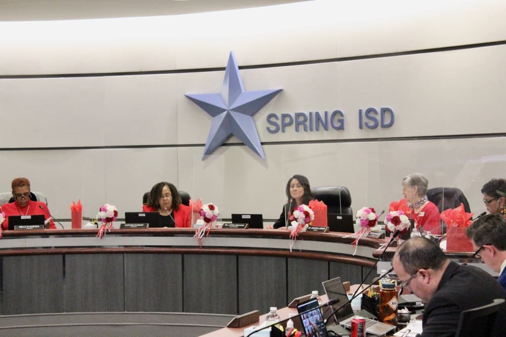 Spring ISD trustees expand 2022 teacher incentive package by $238.5K