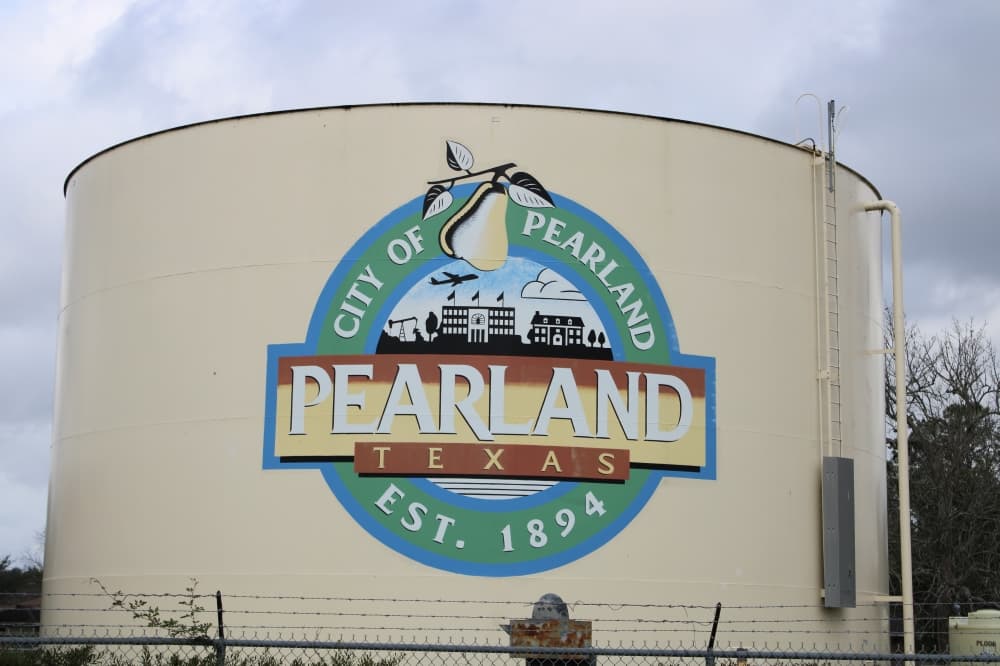 Meeting preview: Pearland to consider design, construction contracts for water facility projects