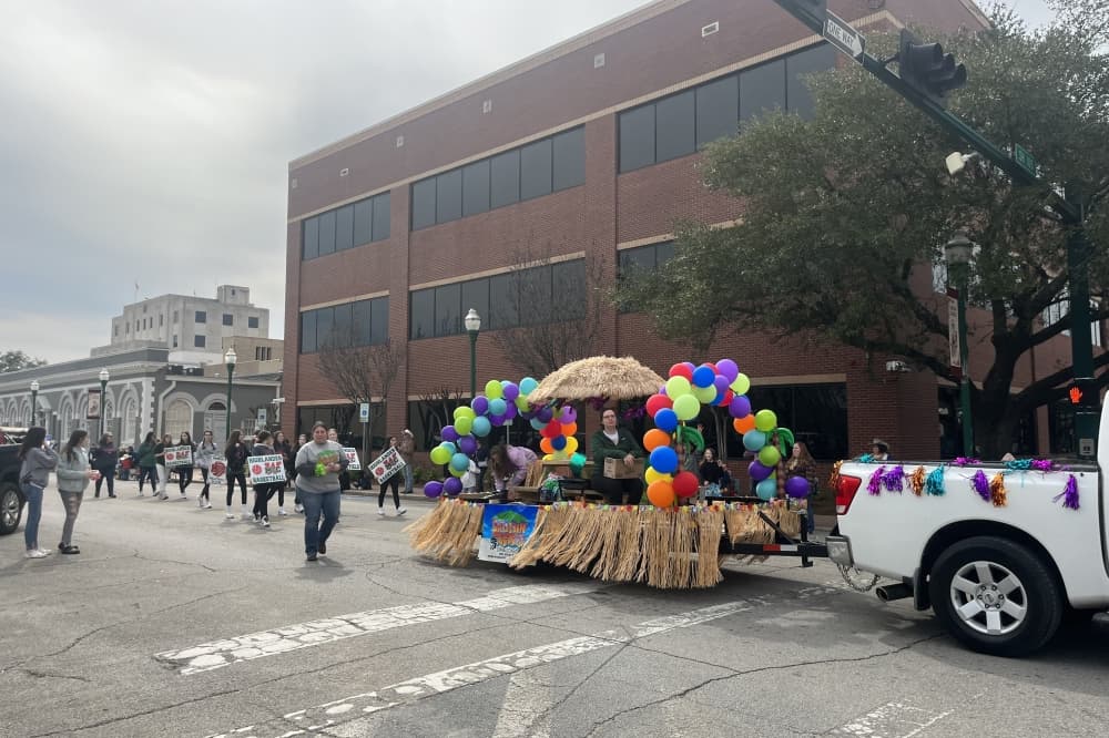 The Go Texan Parade on Feb.18 featured floats, riders on horseback and elected officials. (Peyton MacKenzie/Community Impact)
