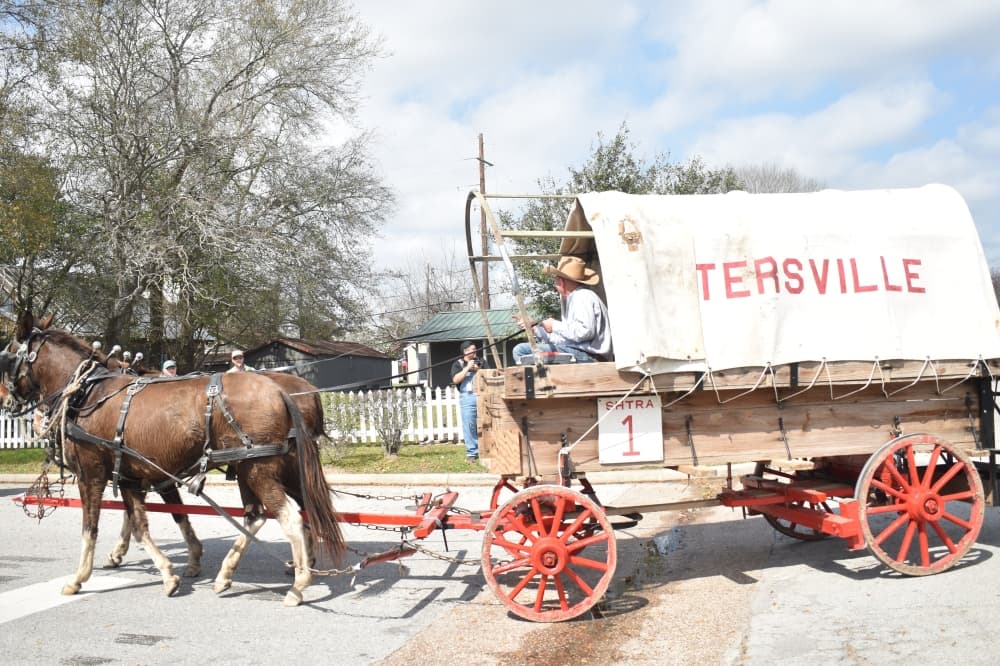 The Sam Houston Trail Riders galloped into Tomball on Feb. 20 as they made their way to the Houston Livestock Show and Rodeo. (Lizzy Spangler/Community Impact)
