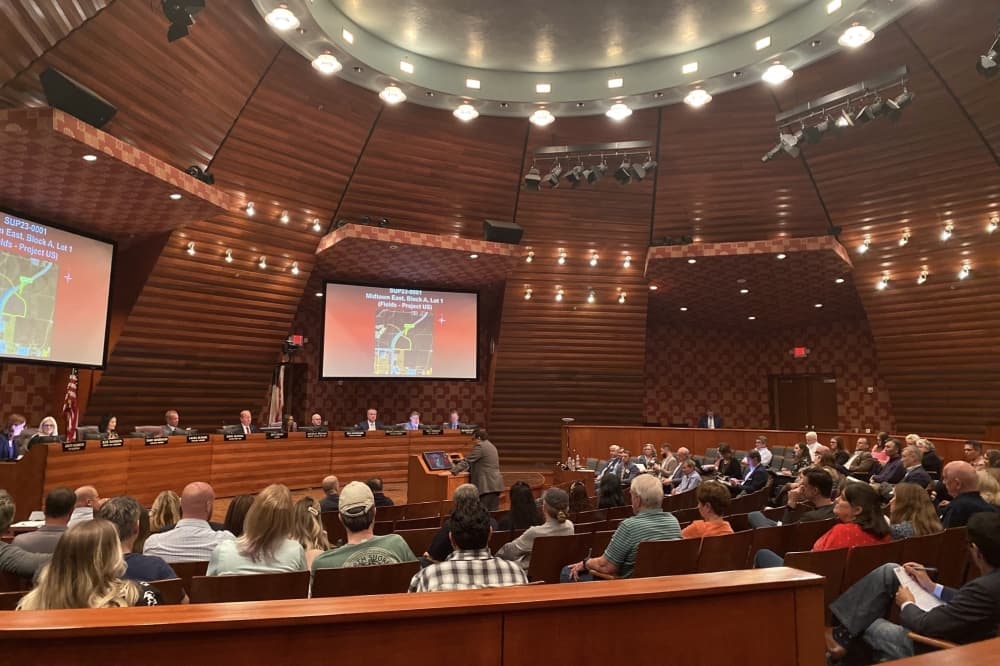 ‘I hope no one has decided:’ Universal Kids Frisco decision stays tabled