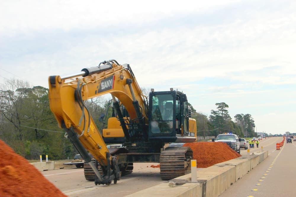 Hwy. 105 median project is 79% complete