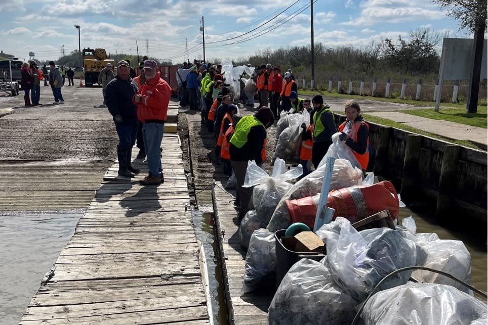 Volunteers clear more than 7 tons of trash from Clear Creek