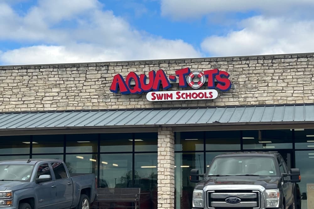 Aqua-Tots Swim Schools Round Rock splashes back into town with soft opening