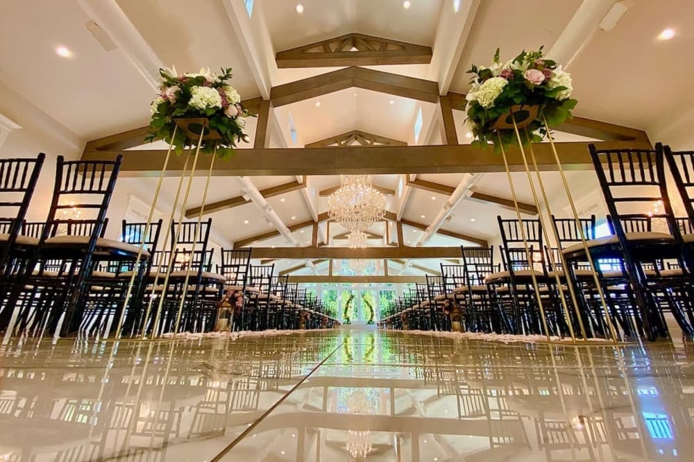 Your Wedding Dreams is owned by Laura Hovind and offers special event planning services. (Courtesy Your Wedding Dreams)