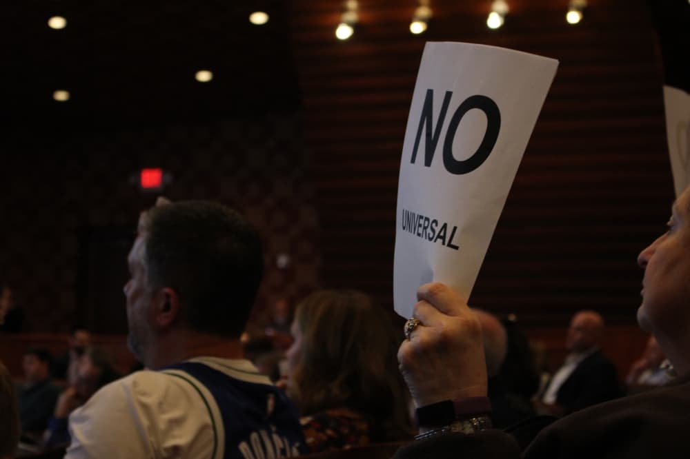 Several residents attending the March 7 meeting continued to voice their opposition toward the theme park. (Alex Reece/Community Impact)