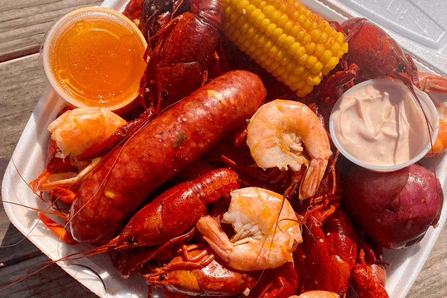 Tomball establishment Hans Crawfish serves Louisiana-style crawfish
