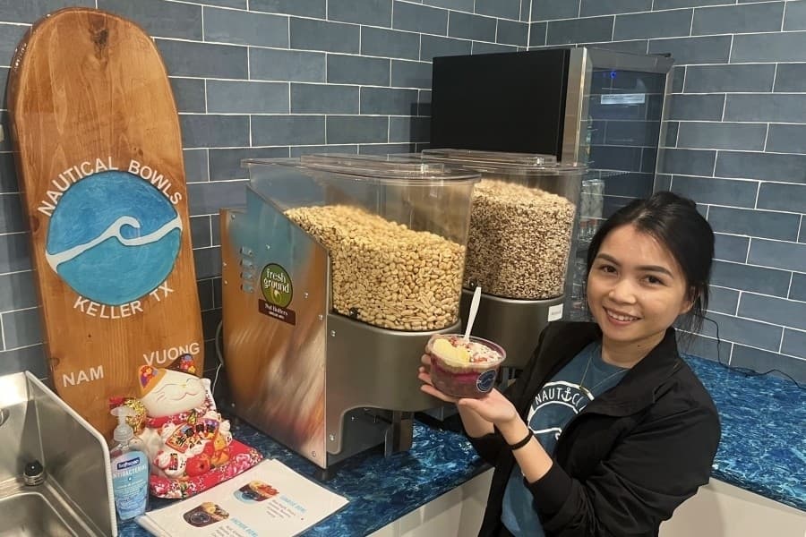 Nautical Bowls offers foods to 'fuel your life' in Keller