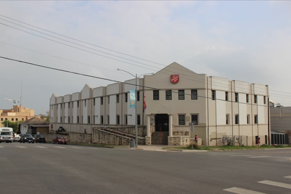 City of Austin extends operations for downtown Salvation Army homeless shelter for 30 days