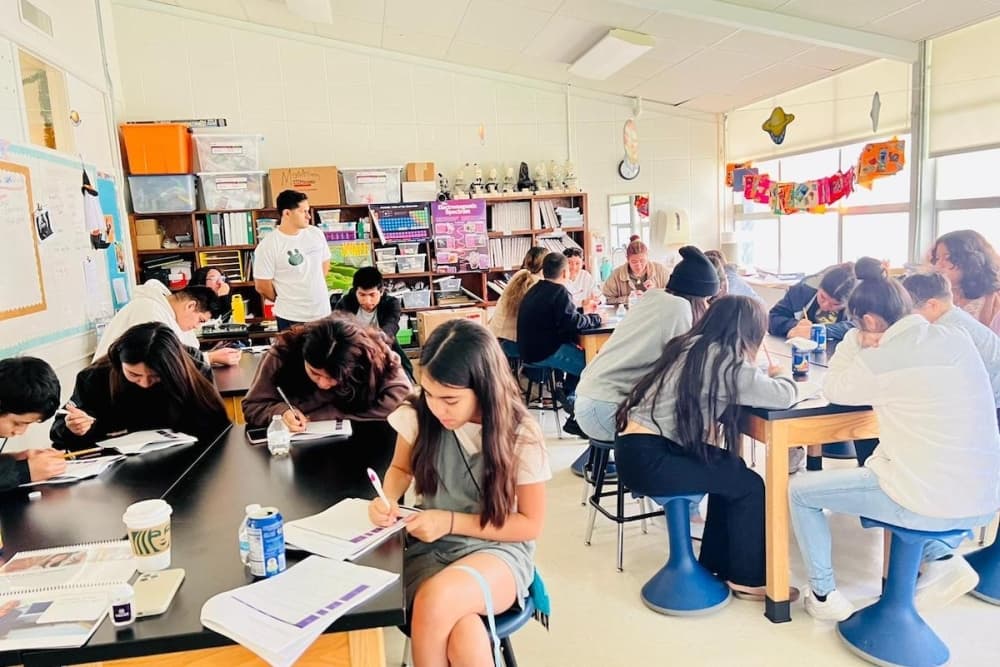 Central Texas nonprofit aims to build confidence in future Latina college students