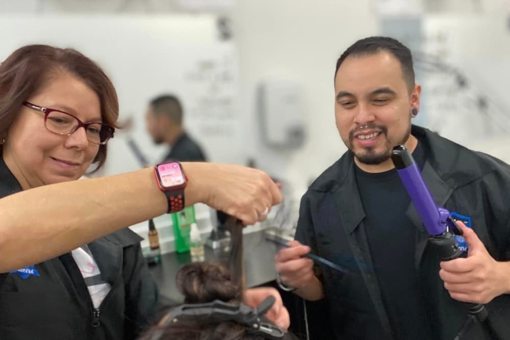 Mystros Barber Academy opens second school in Missouri City 