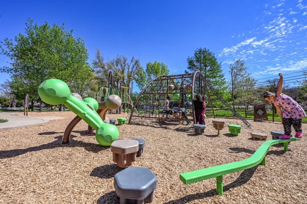 Round Rock's Kinningham Park now open to public after playground replacement