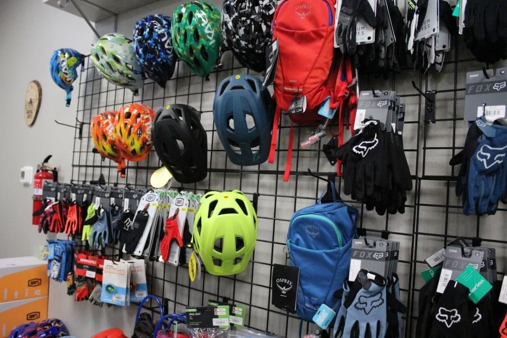 Biking Roots sells mountain bikes and a variety of equipment such as biking helmets, gloves and seats.