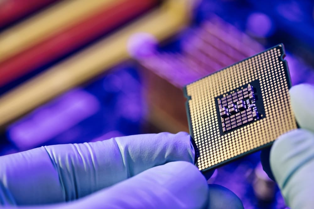 State officials announce plans to boost Texas semiconductor production