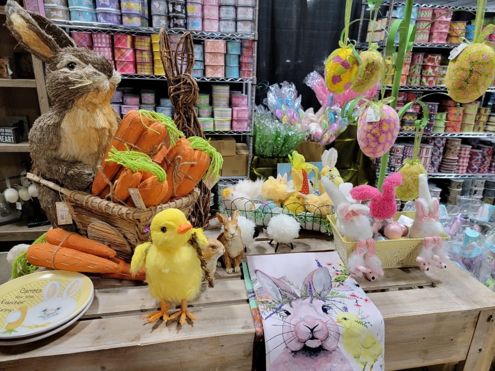 Courtesy Home for the Holidays Gift Market