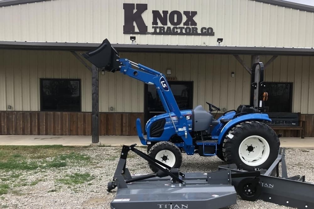 Knox Tractor celebrates 50 years in business