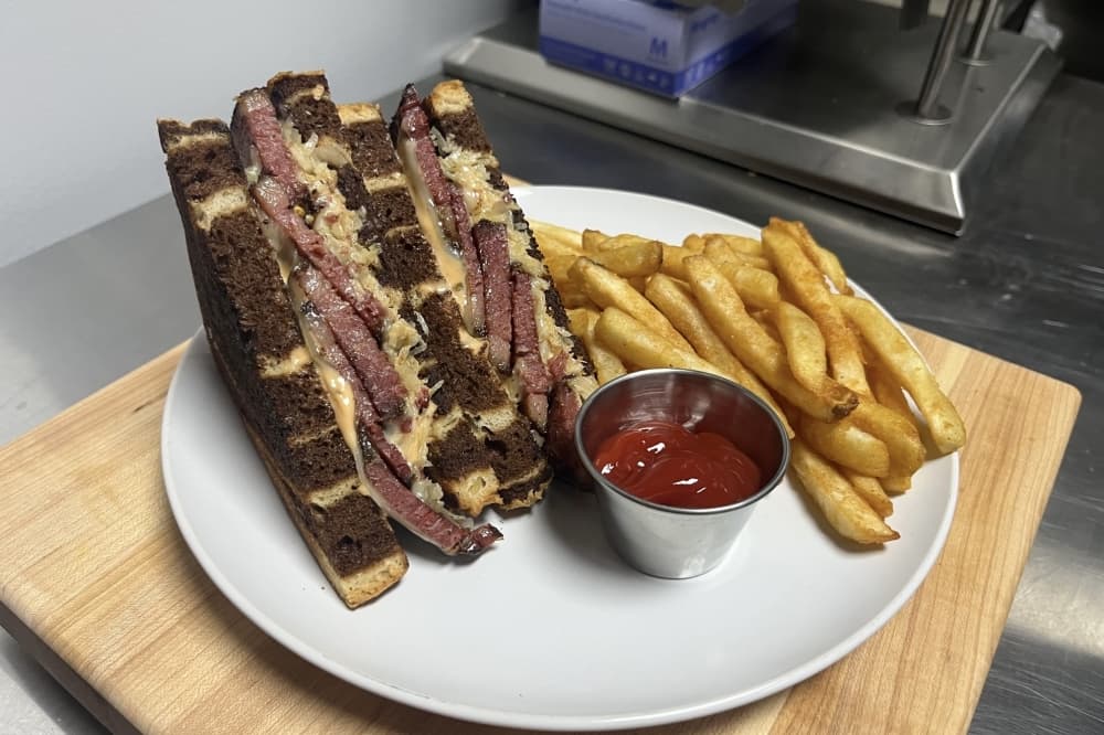 With craft sausage, more, Roanoke’s Azores cures the need for meat