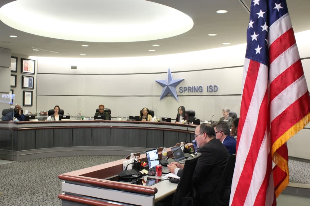 Spring ISD delays decision on bonus for Spanish-speaking administrators for second time
