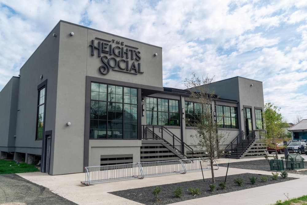 8,500-square-foot Heights Social bar now open in Shady Acres
