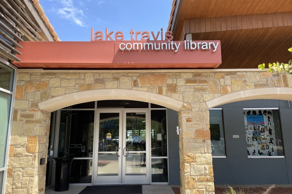 Lake Travis Library turns 10