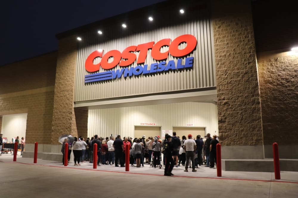 Some residents waited since 6:30 a.m. March 30 for the Costco Wholesale store in Kyle to open. (Zara Flores/Community Impact)