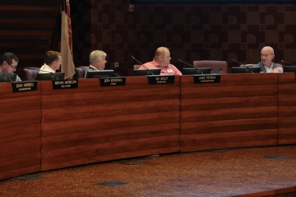 Frisco Planning and Zoning Commission updates zoning sign ordinance, extends sign removal date