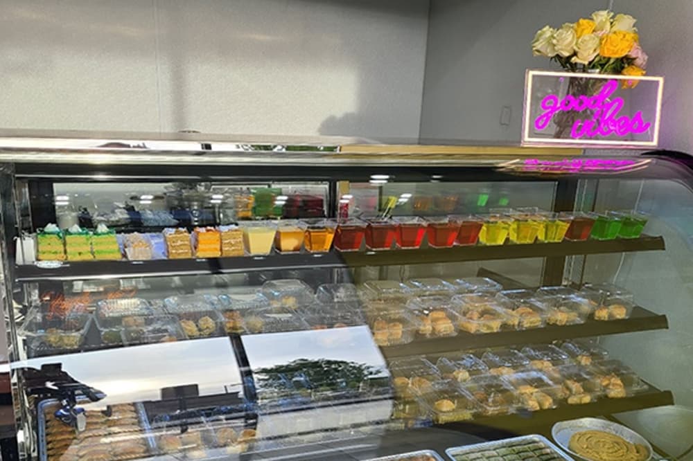 Karak Chai & Knafeh offers a variety of chai teas, pastries, doughnuts, fresh juices and deli-style sandwiches.(Community Impact staff)