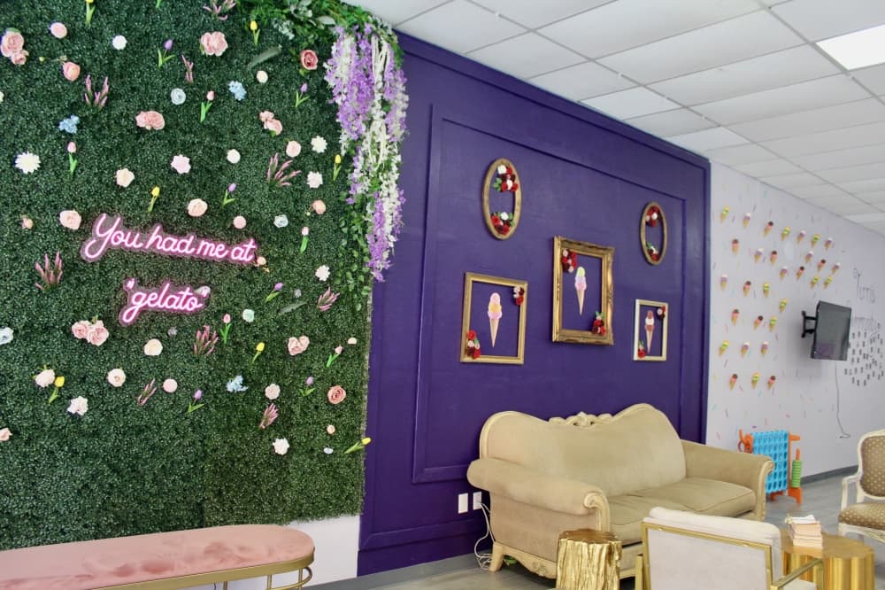 Interior of the shop with the photo wall and seating