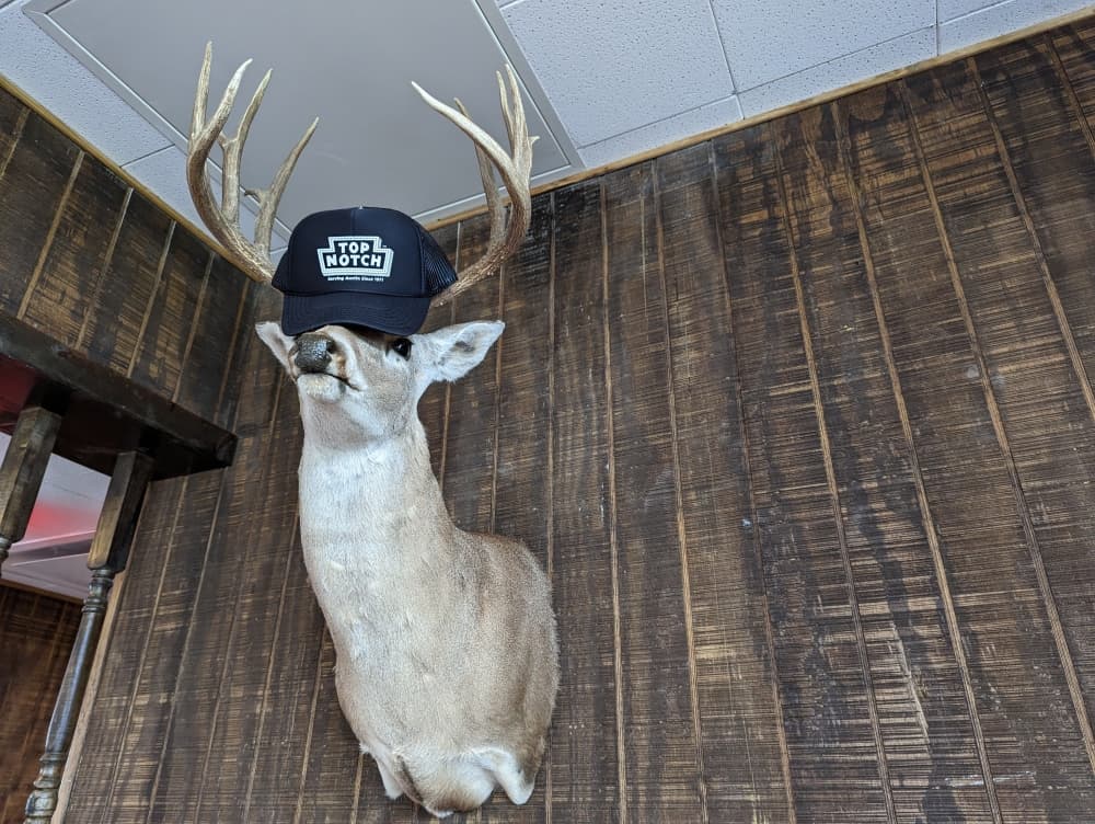 The decor at Top Notch's Hutto location was selected to mirror the original restaurant. (Carson Ganong/Community Impact)