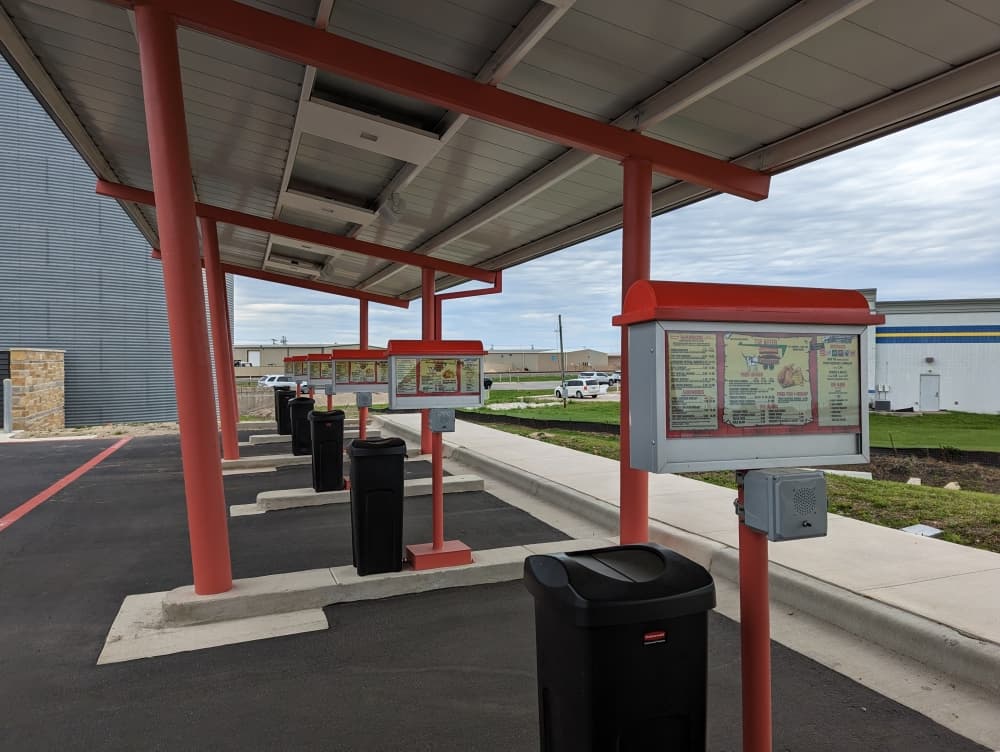 Like the Austin location, Top Notch's new Hutto restaurant features drive-in ordering. (Carson Ganong/Community Impact)