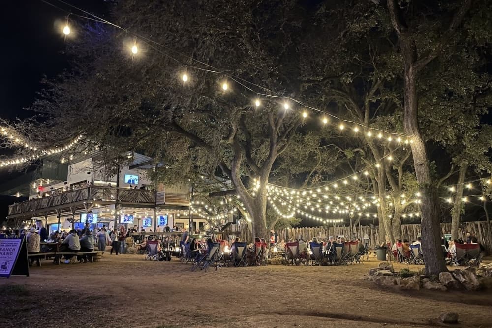 Bar scene booms on South Menchaca
