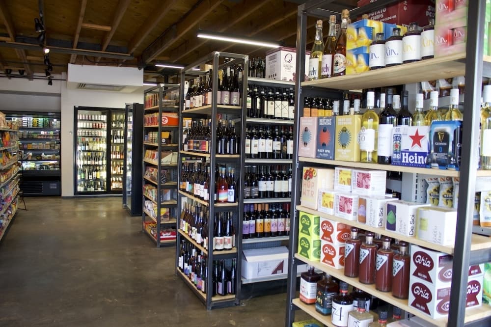 Cork and Brew Market opens second location in South Austin