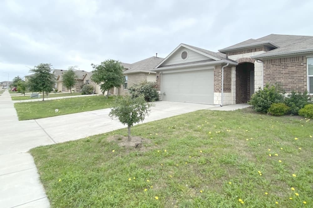 Travis County home appraisals inch upward 0.08% in 2023, following 48.9% surge last year