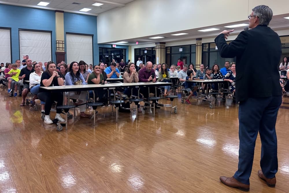 Creekside-area parents express opposition to plan for new intermediate school